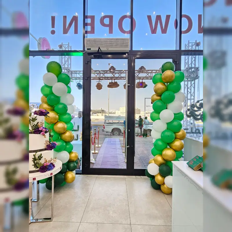 افتتاح راقي مع إضاءة ديناميكية